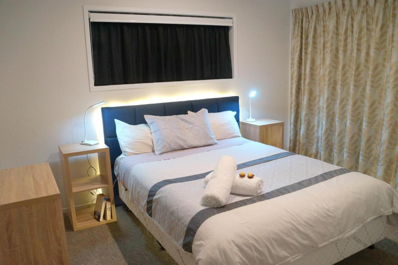 Am I In Heaven? Luxury 3 Ensuite Bedrooms Sleeps 8 Greymouth Exterior photo